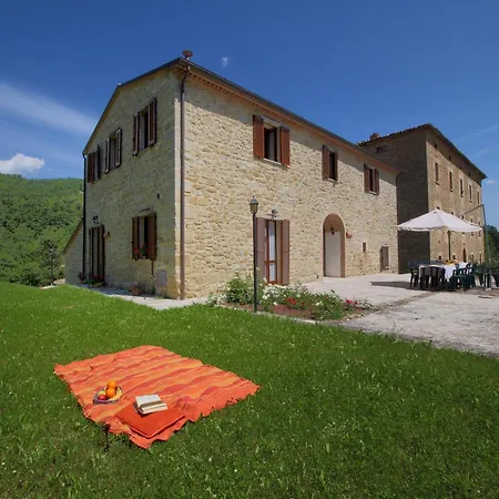 Mansion In Near Apecchio