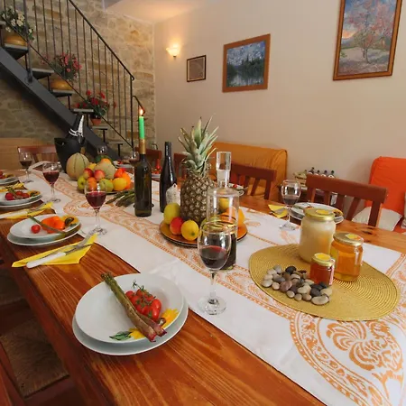 Mansion In Near Apecchio