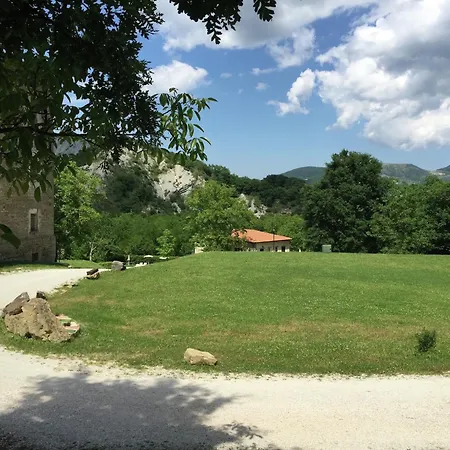 Mansion In Near Сasa de vacaciones Apecchio