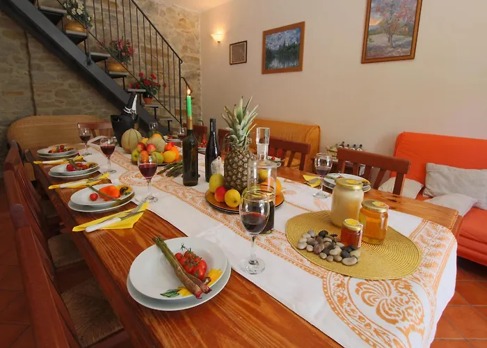 Mansion In Near Apecchio