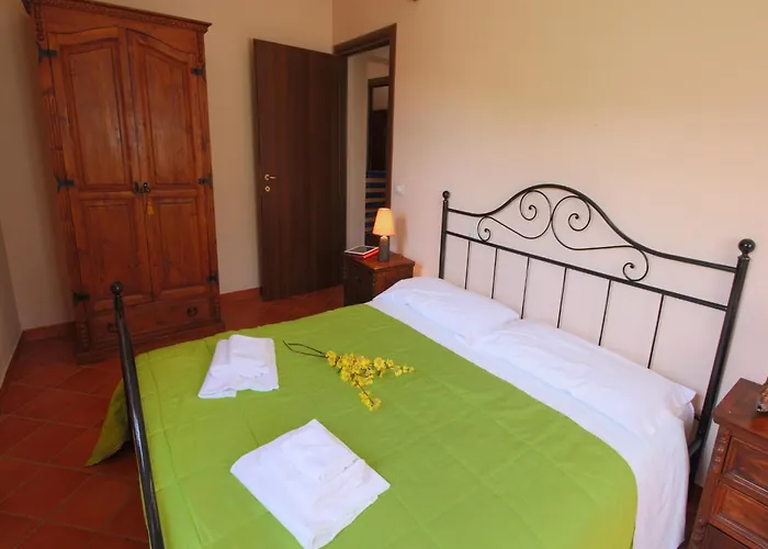 Mansion In Near Apecchio